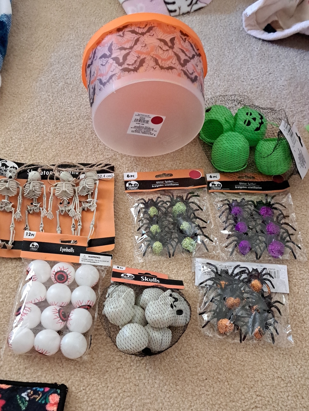 Halloween Party Supplies 8 Pk Various Items